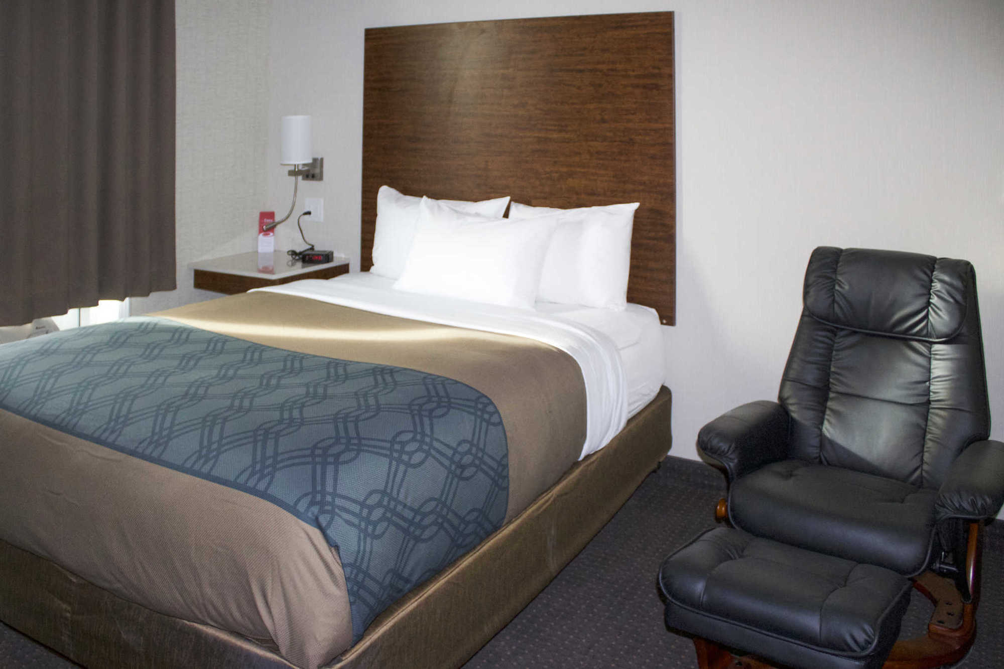 Econo Lodge Fox Creek Szoba fotó